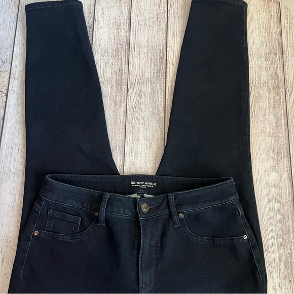 Chico’s Skinny Ankle Dark Denim Jeans 8 R - Picture 2 of 8